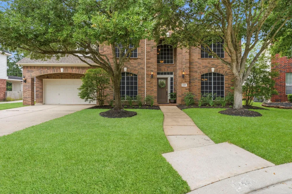 17439 Sweet Song Drive Tomball, TX 77377