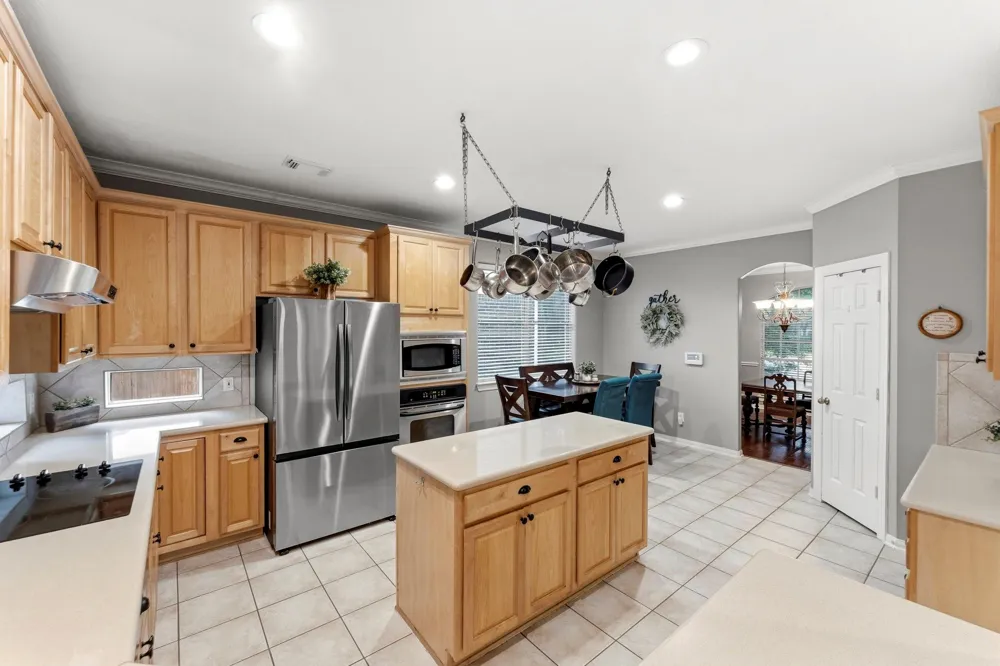 17439 Sweet Song Drive Tomball, TX 77377