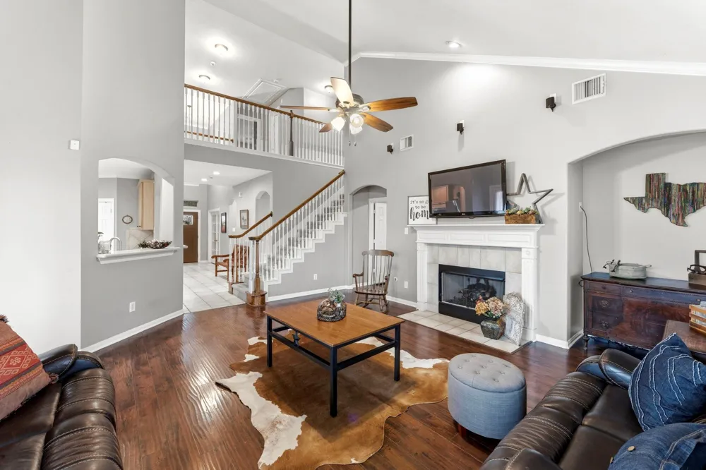 17439 Sweet Song Drive Tomball, TX 77377