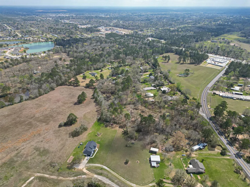 1004 Kelley Road Conroe, TX 77303