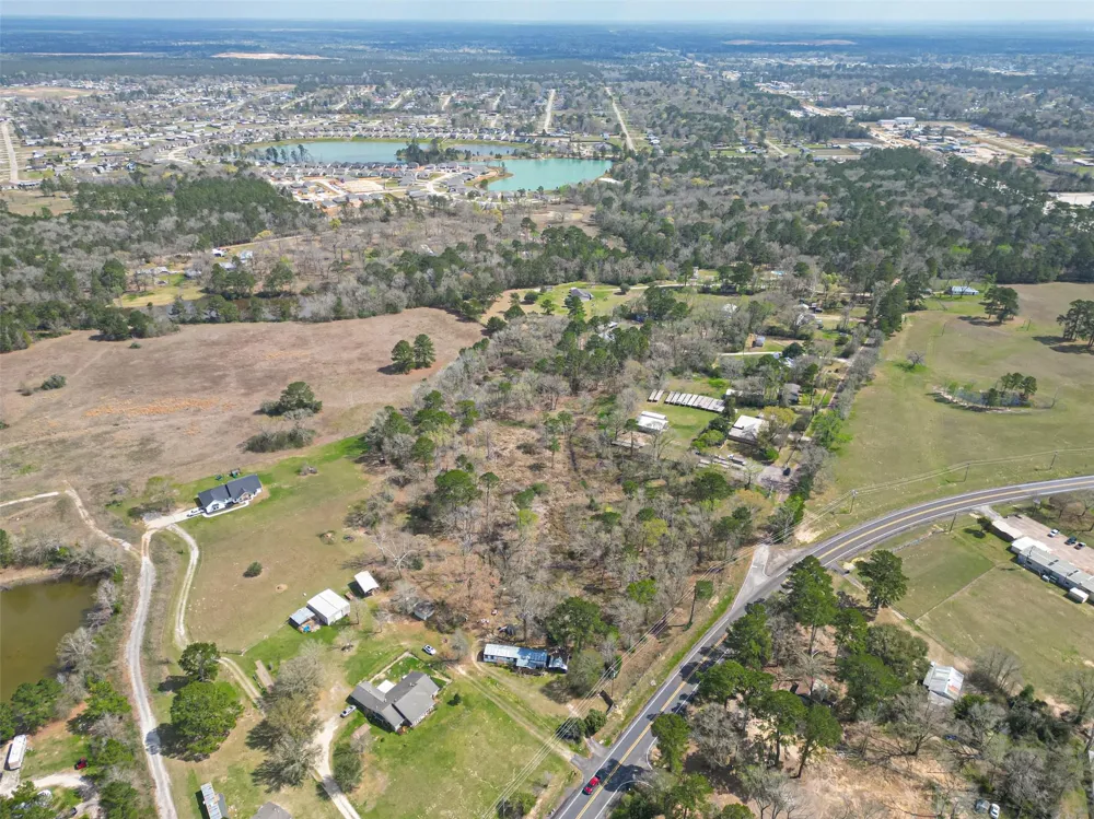1004 Kelley Road Conroe, TX 77303
