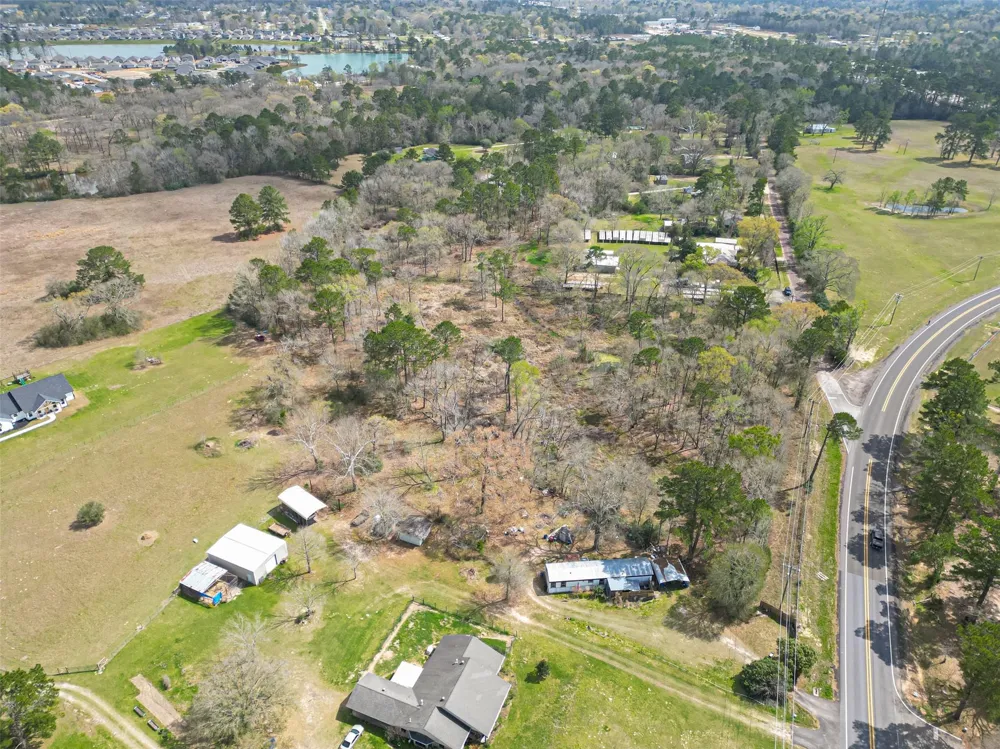 1004 Kelley Road Conroe, TX 77303