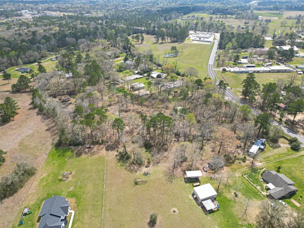 1004 Kelley Road Conroe, TX 77303