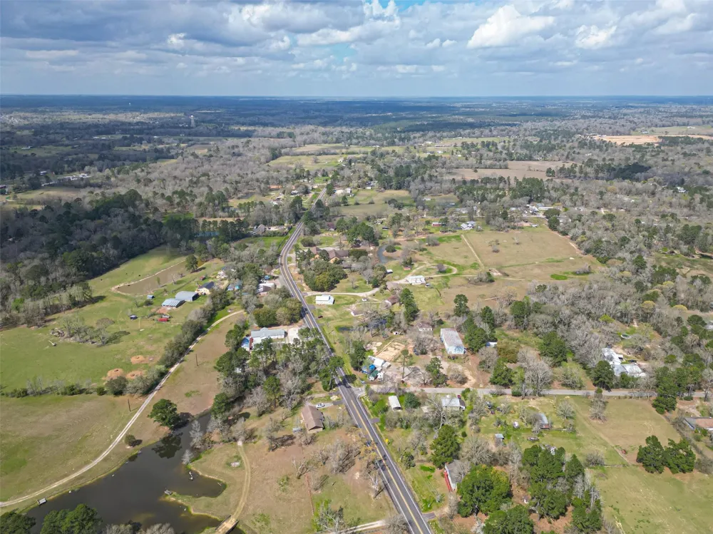 1004 Kelley Road Conroe, TX 77303