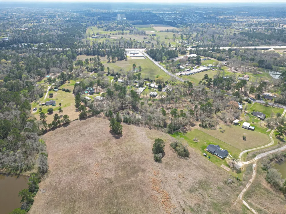 1004 Kelley Road Conroe, TX 77303