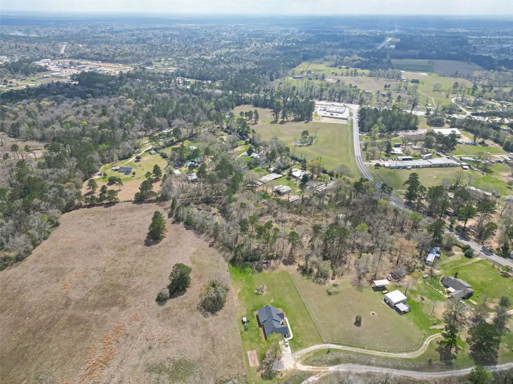 1004 Kelley Road Conroe, TX 77303