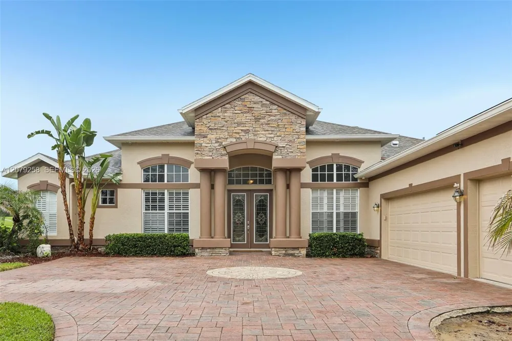 1413 Brilliant Cut Way Brandon, FL 33594