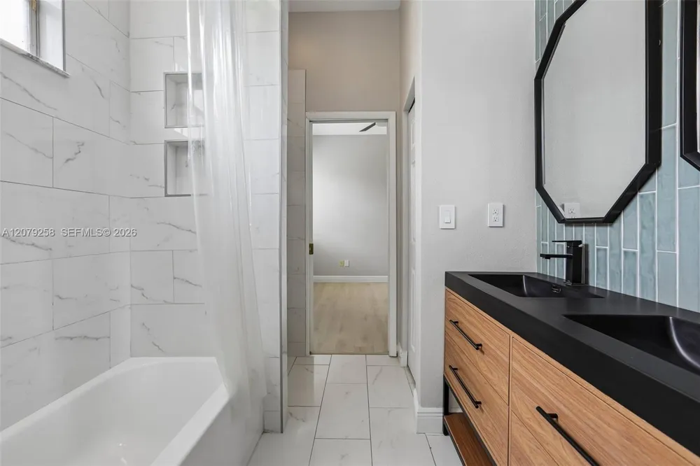 1413 Brilliant Cut Way Brandon, FL 33594