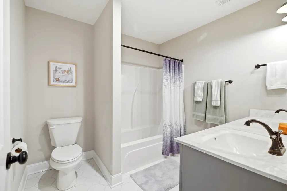 1056 Malinda Ln Greenbrier, TN 37073
