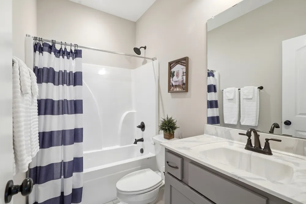 1056 Malinda Ln Greenbrier, TN 37073