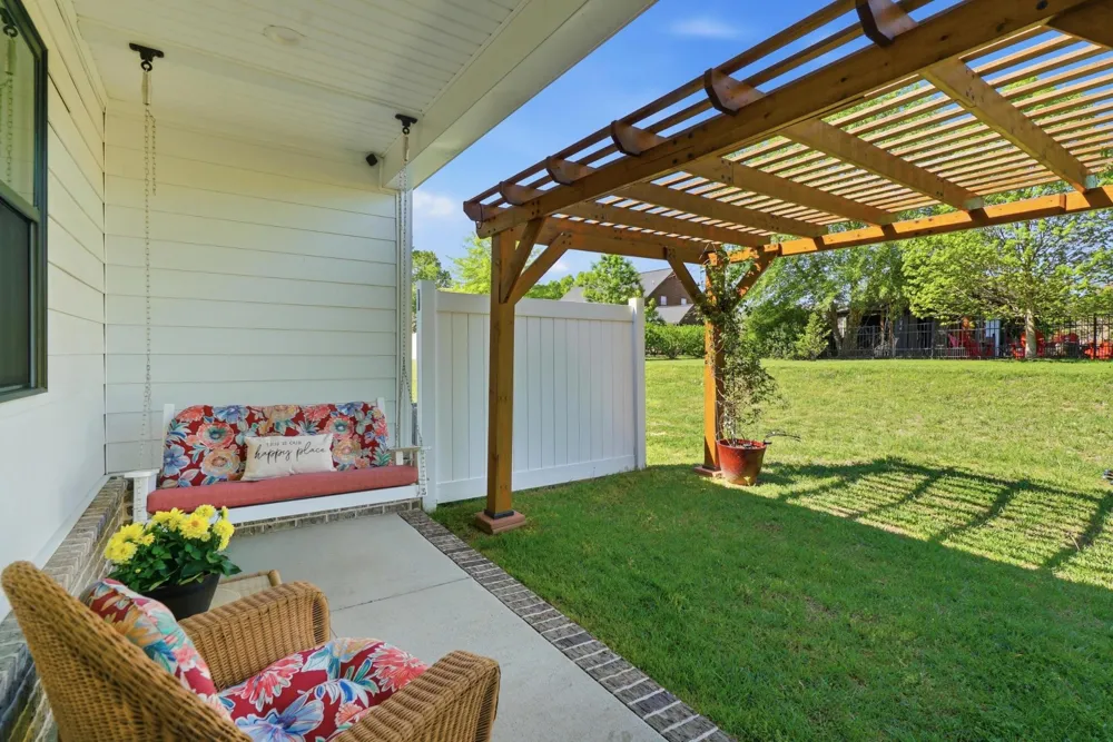 1056 Malinda Ln Greenbrier, TN 37073
