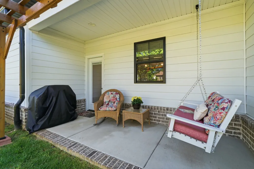 1056 Malinda Ln Greenbrier, TN 37073