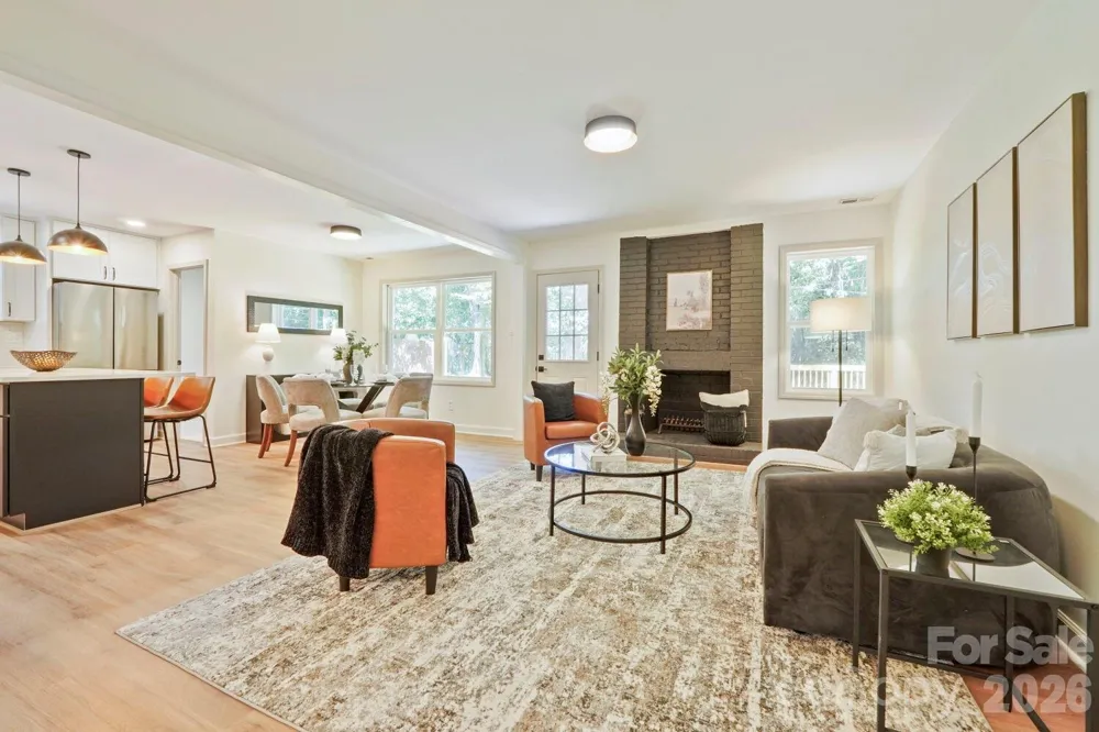 900 Burtonwood Circle Charlotte, NC 28212