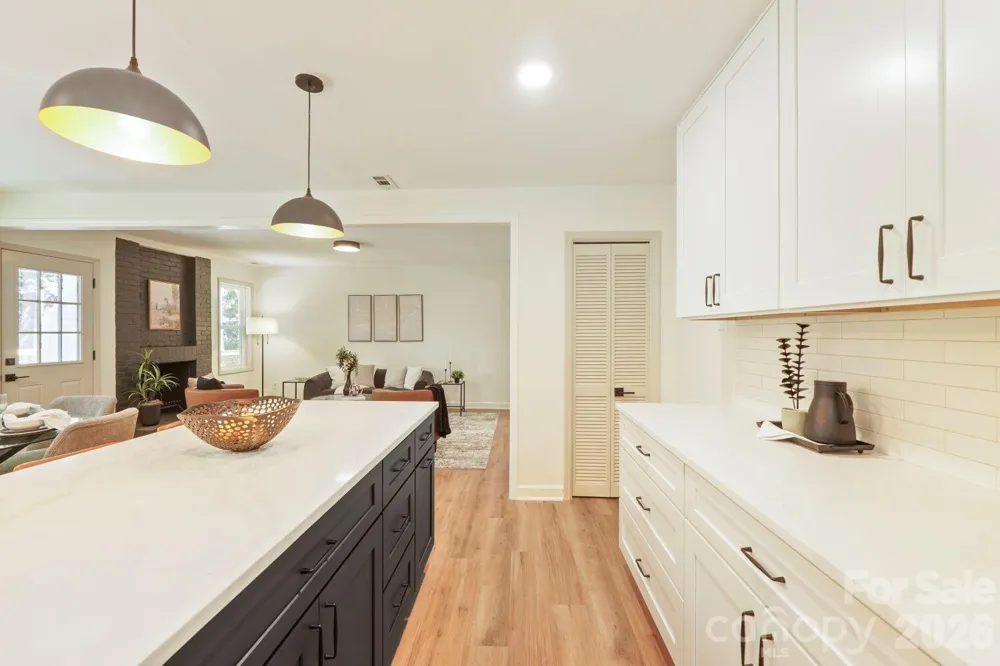900 Burtonwood Circle Charlotte, NC 28212