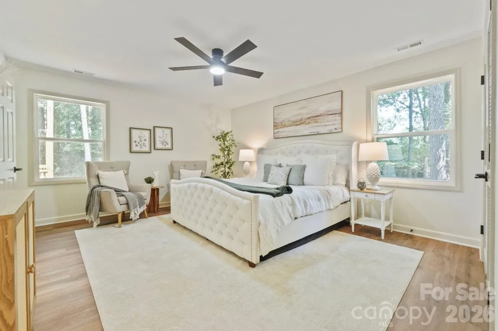 900 Burtonwood Circle Charlotte, NC 28212