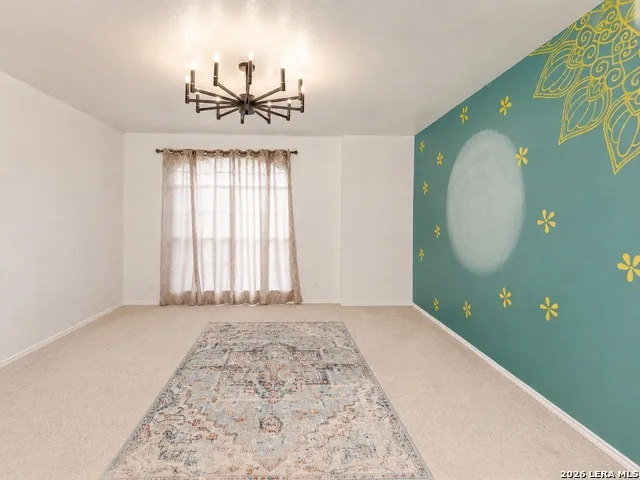 8610 Cantua Crk Helotes, TX 78023