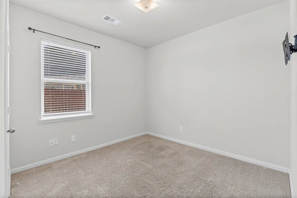 110 Alamo Way Venus, TX 76084