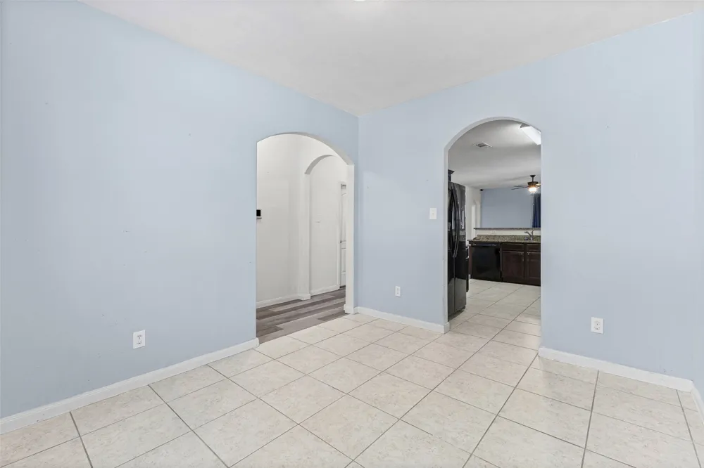 110 Alamo Way Venus, TX 76084