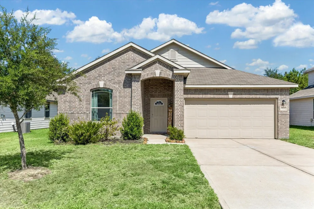 11041 Patriot Court Cleveland, TX 77328
