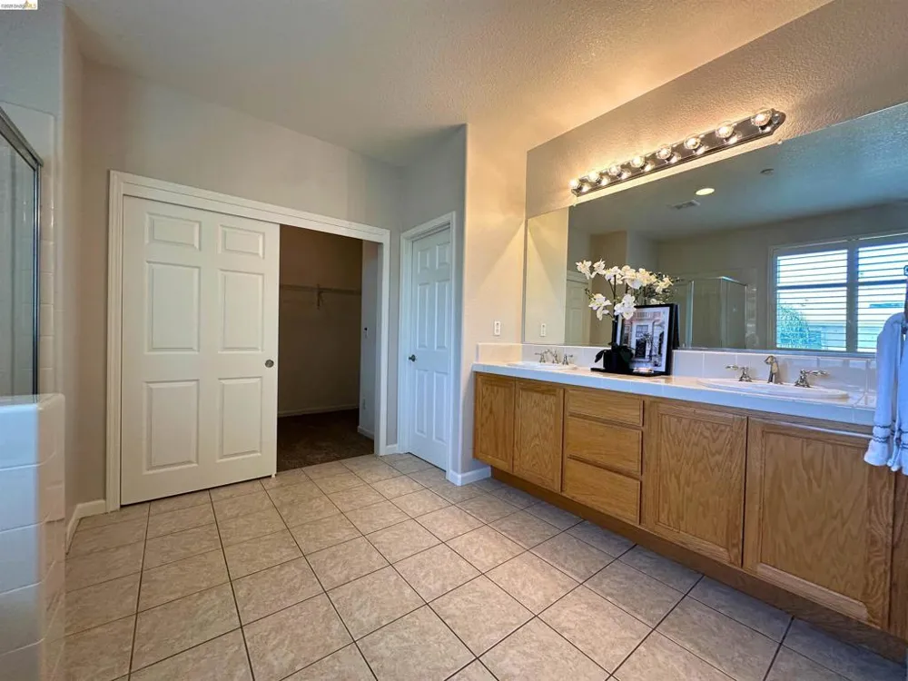 1788 Moreau Way Brentwood, CA 94513