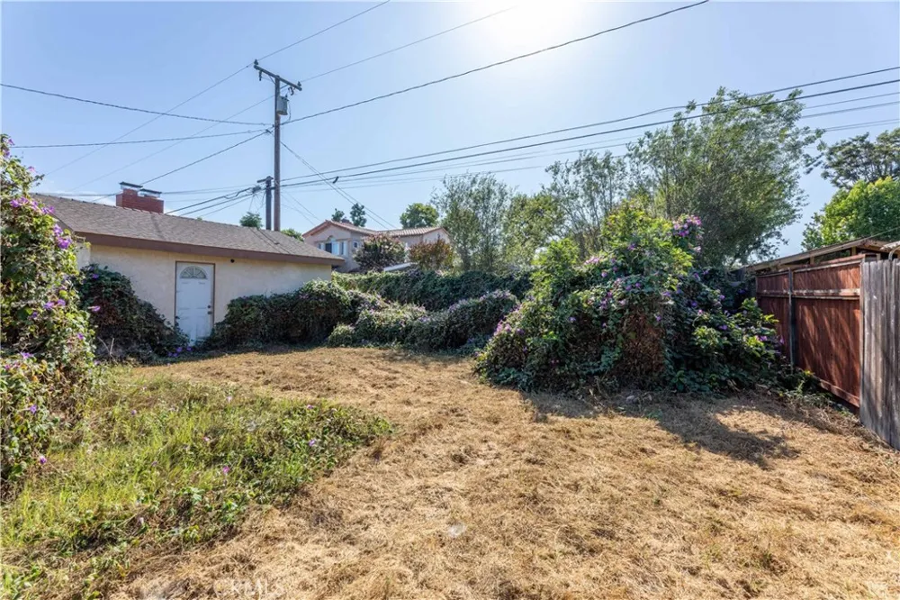 4445 Sunfield Long Beach, CA 90808