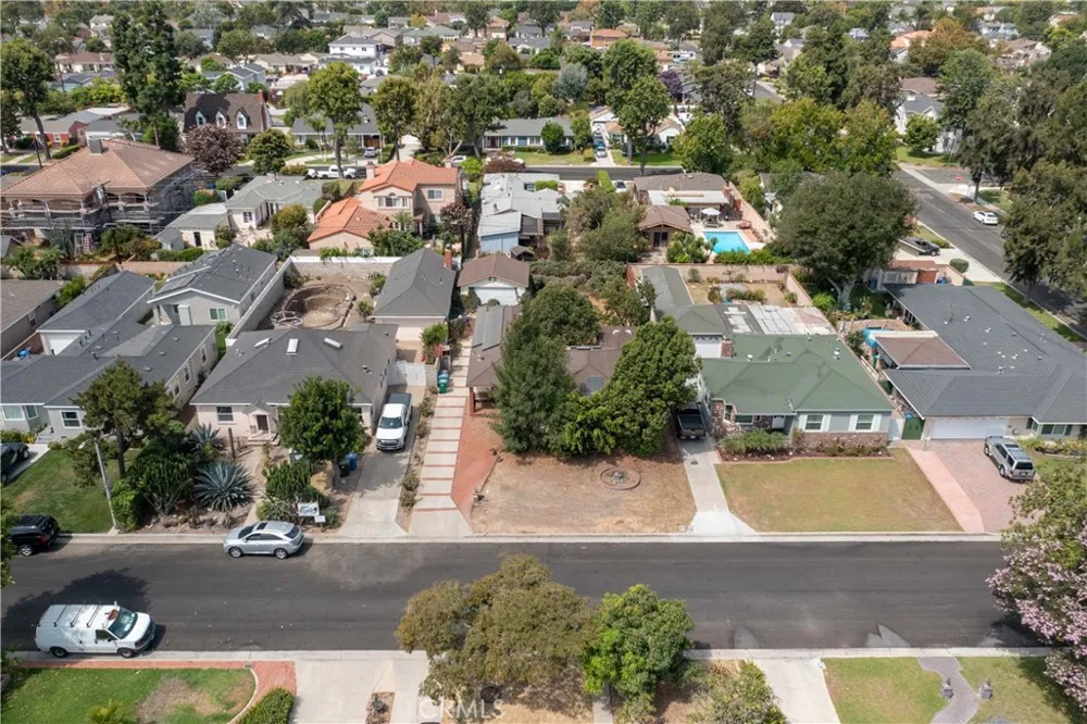 4445 Sunfield Long Beach, CA 90808