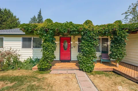 9007 156th Street SE