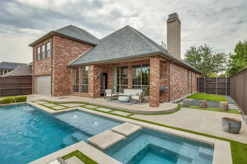 1291 Sunland Park Drive Frisco, TX 75033