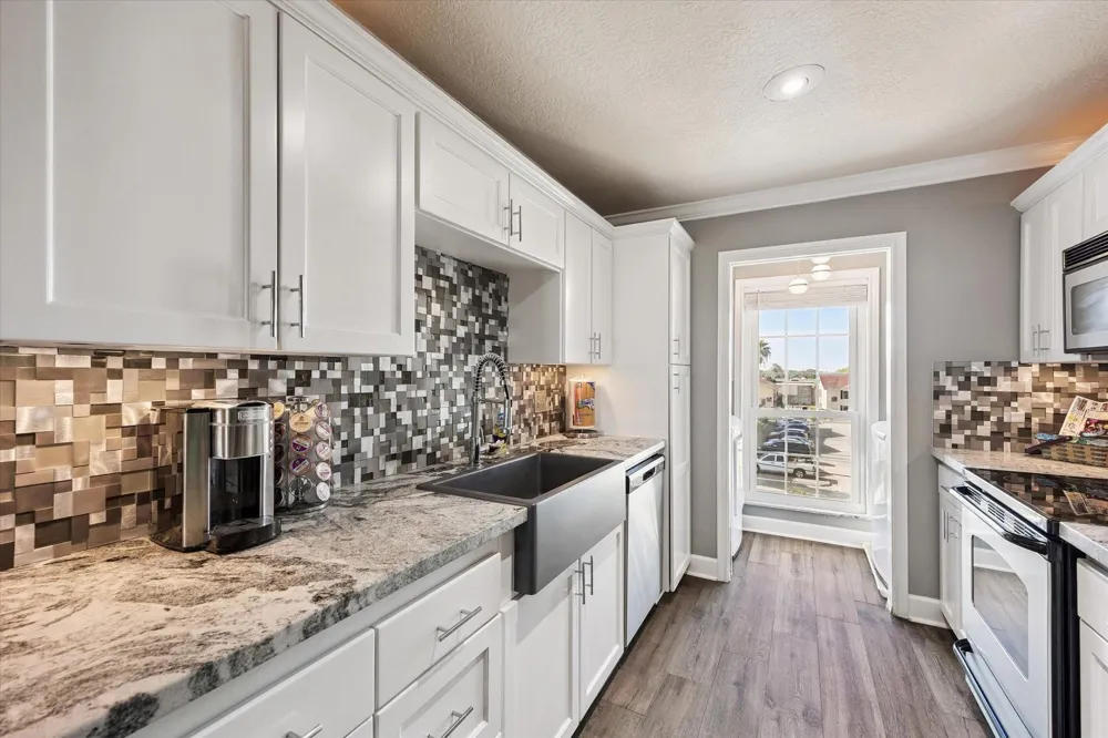 7000 Seawall Boulevard #431 Galveston, TX 77551