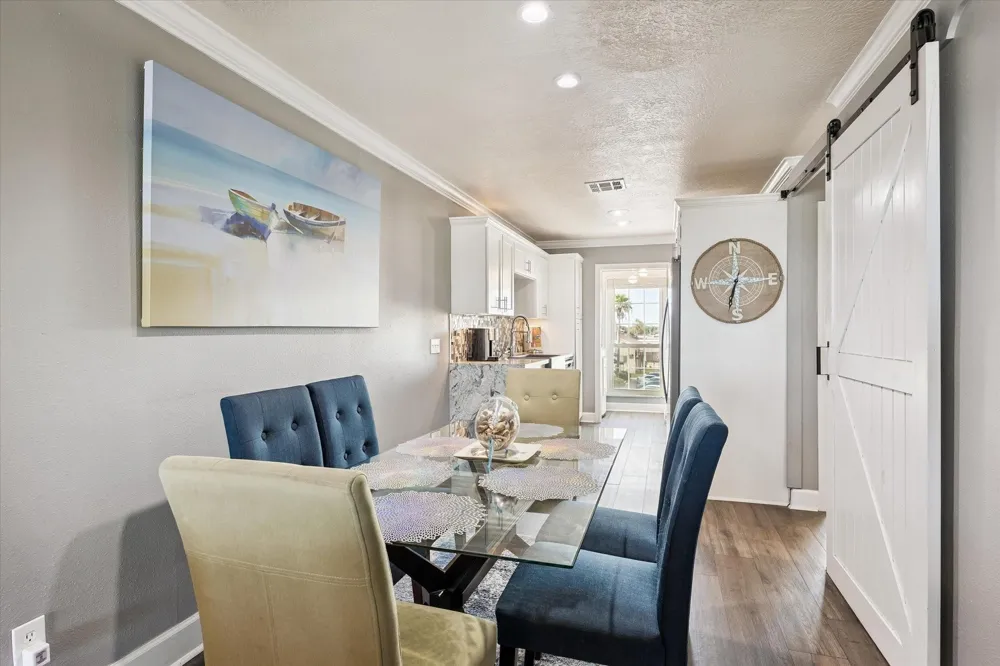 7000 Seawall Boulevard #431 Galveston, TX 77551