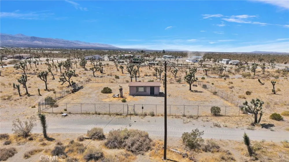 2575 Sacramento Pinon Hills, CA 92372