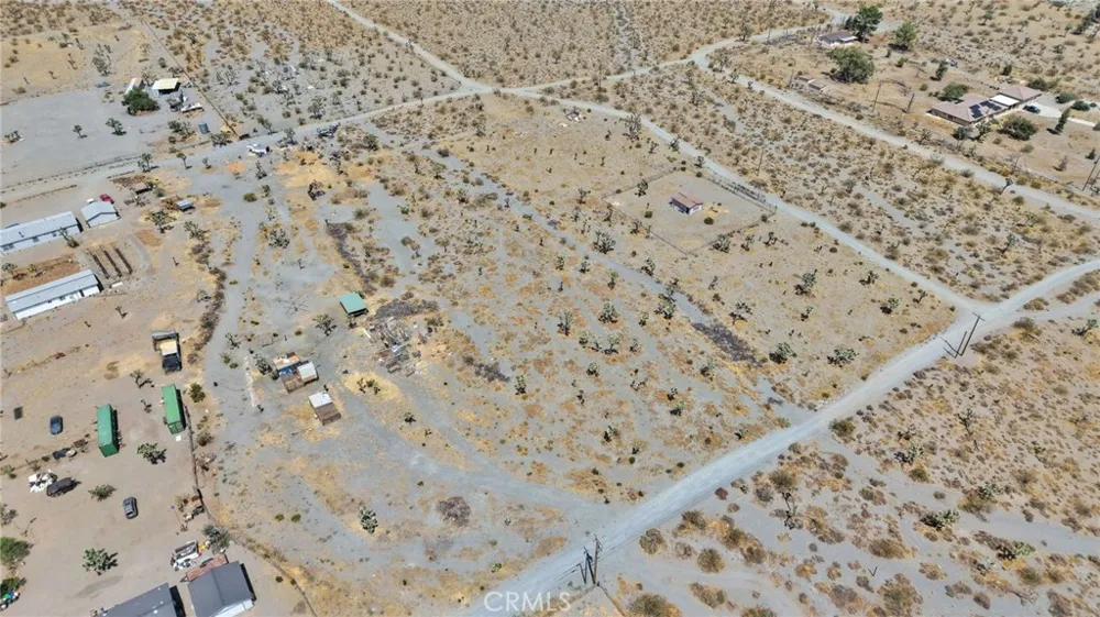 2575 Sacramento Pinon Hills, CA 92372