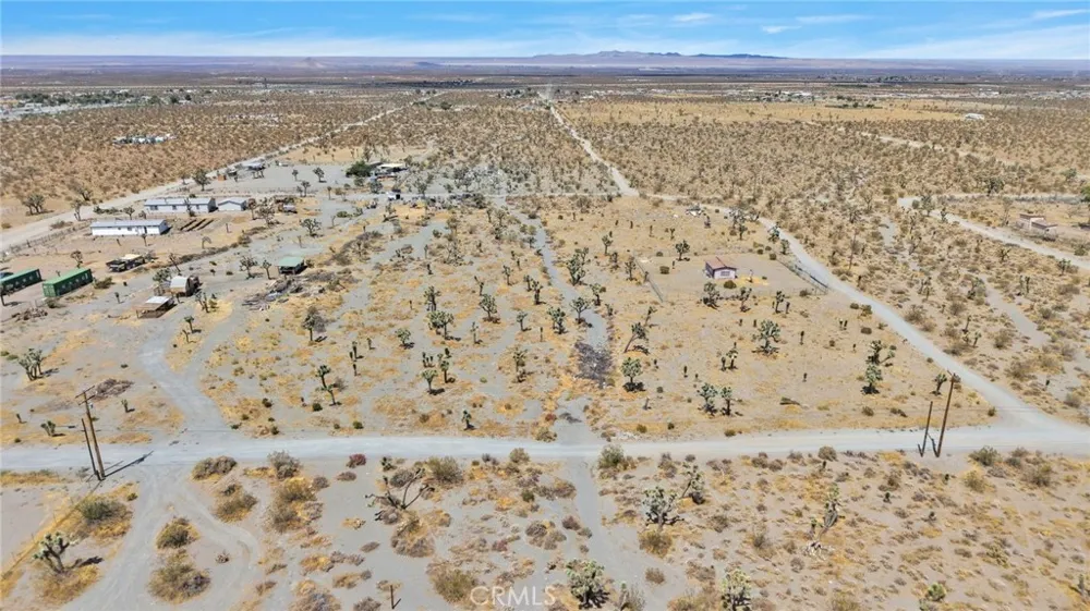 2575 Sacramento Pinon Hills, CA 92372