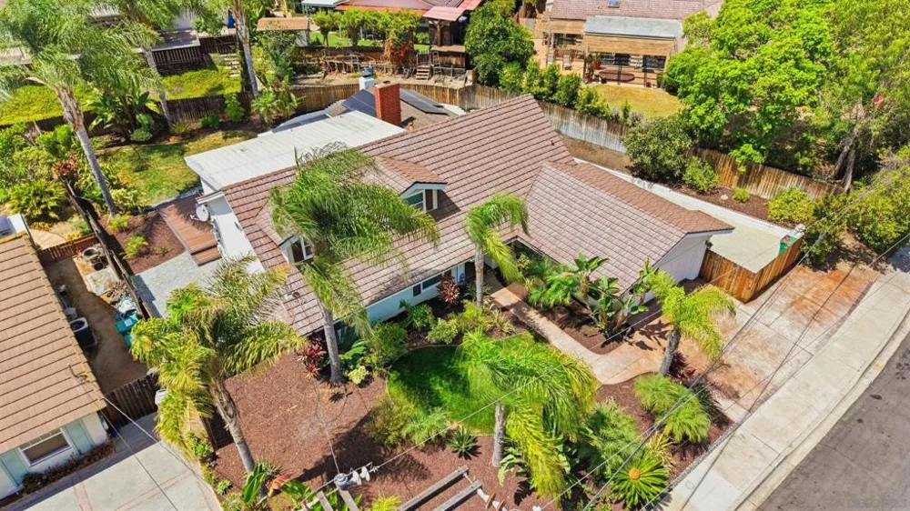 6852 Belle Glade Ave San Diego, CA 92119