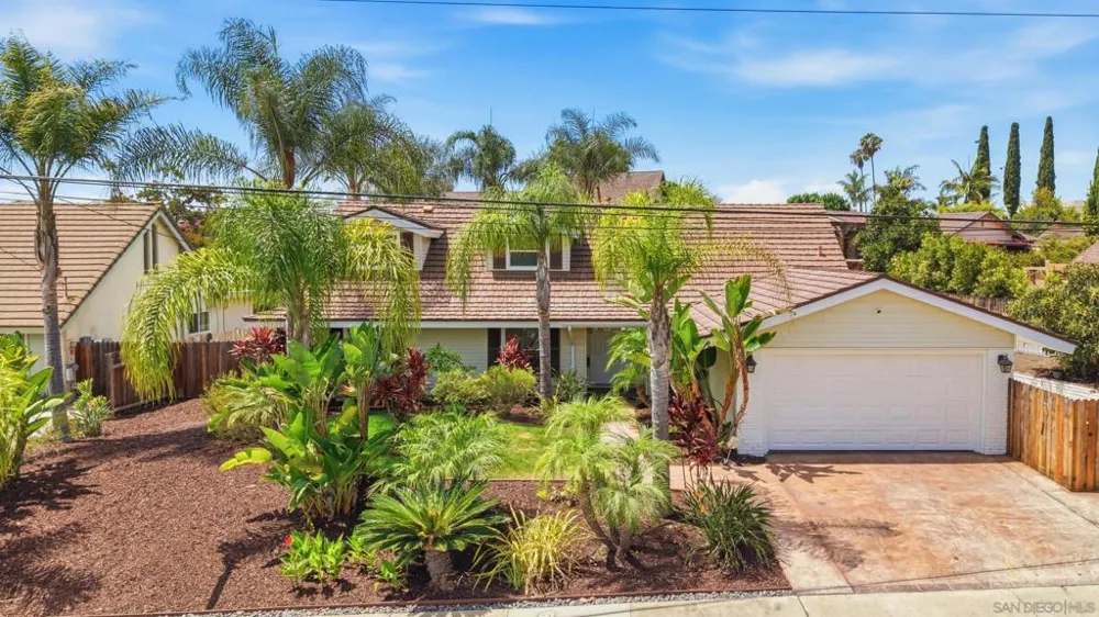 6852 Belle Glade Ave San Diego, CA 92119