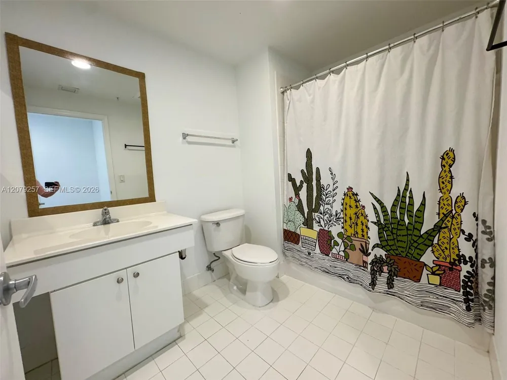 10 Aragon Ave #1008 Coral Gables, FL 33134