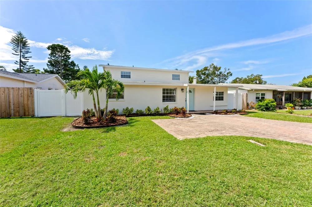 3298 21ST AVENUE SW Largo, FL 33774