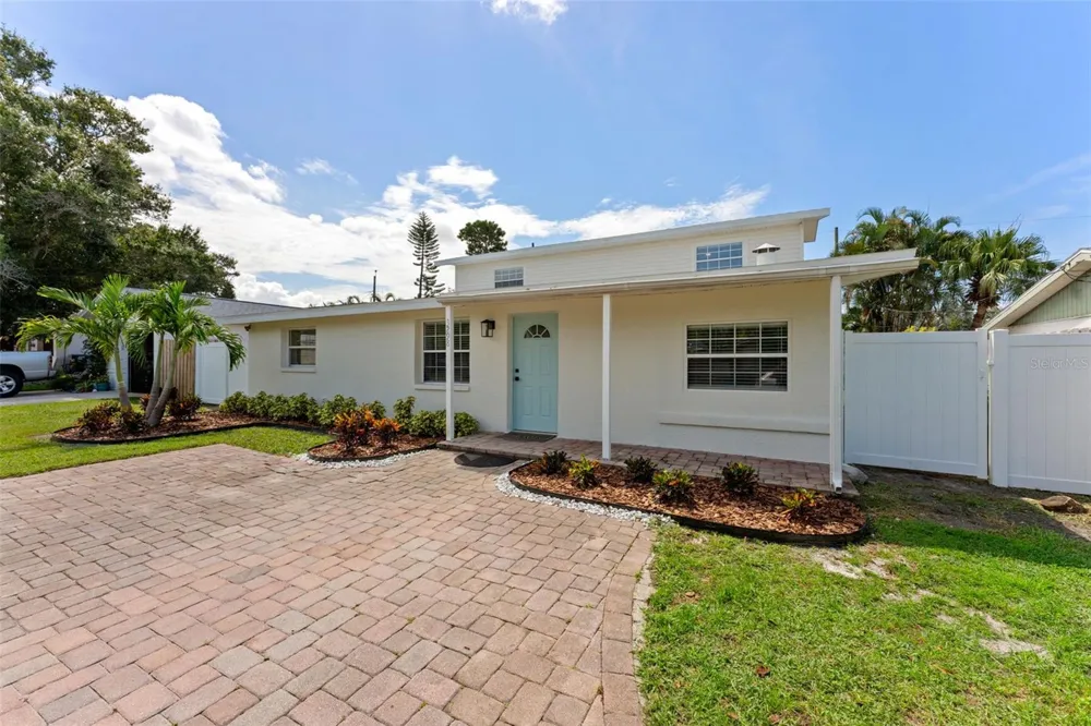 3298 21ST AVENUE SW Largo, FL 33774