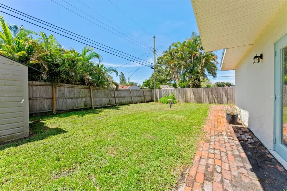 3298 21ST AVENUE SW Largo, FL 33774