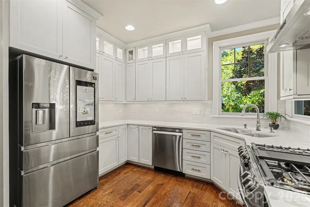21253 Sandy Cove Road Cornelius, NC 28031