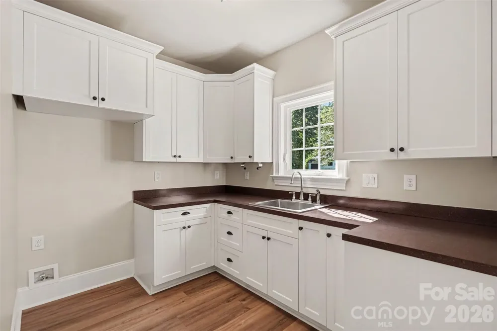 21253 Sandy Cove Road Cornelius, NC 28031