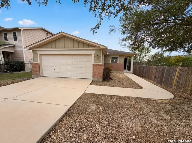 5708 MAXFLI DR Schertz, TX 78108