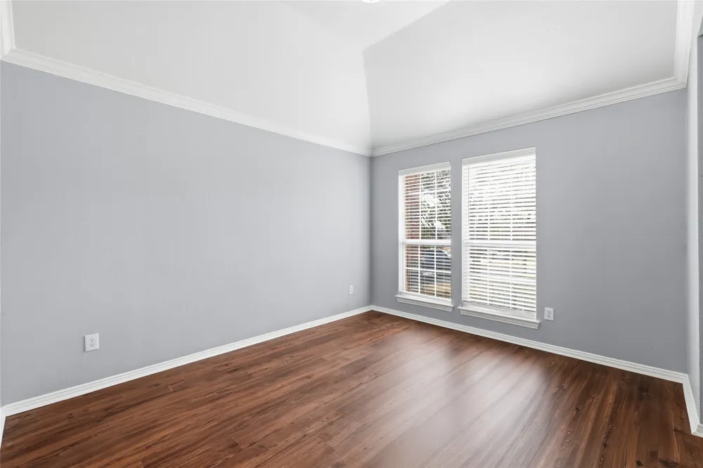 2211 Knob Hill Drive Corinth, TX 76210