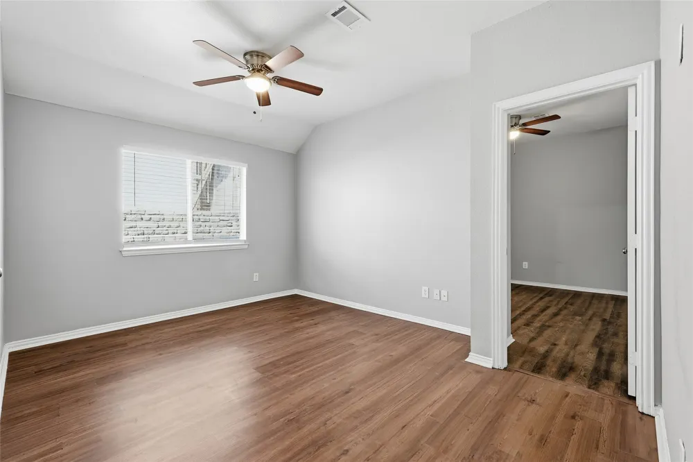 2211 Knob Hill Drive Corinth, TX 76210