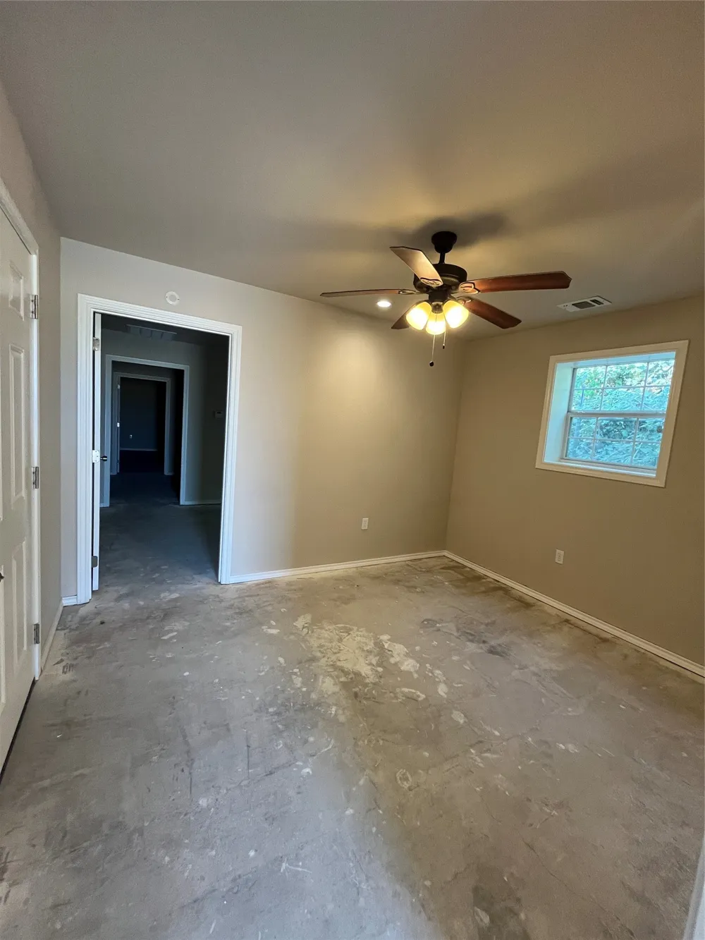 4210 Rhea Rd. Granbury, TX 76049