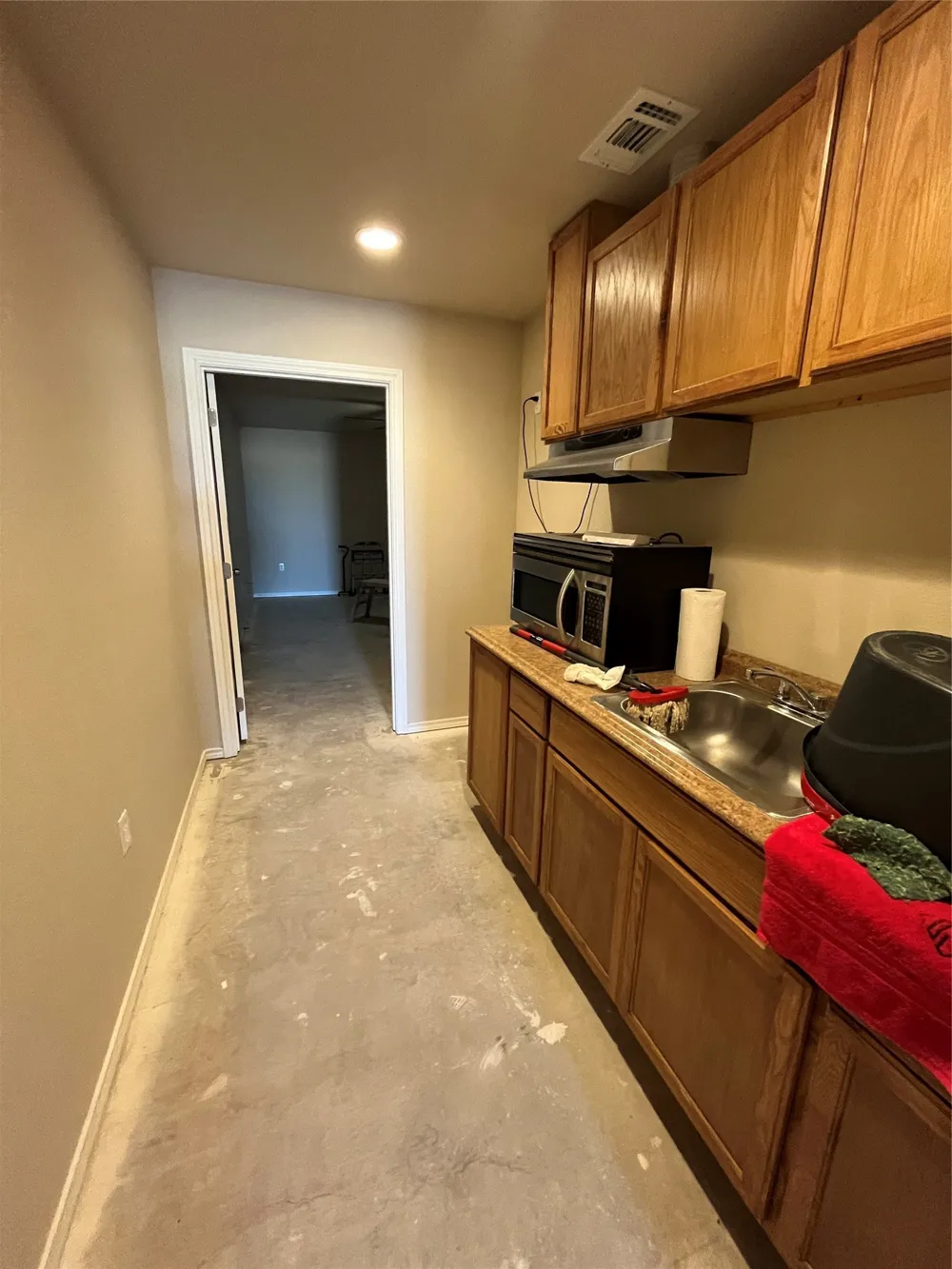4210 Rhea Rd. Granbury, TX 76049