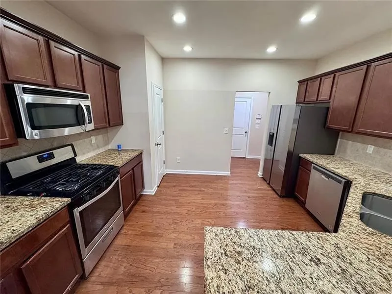 1540 Winshire Cove Alpharetta, GA 30004