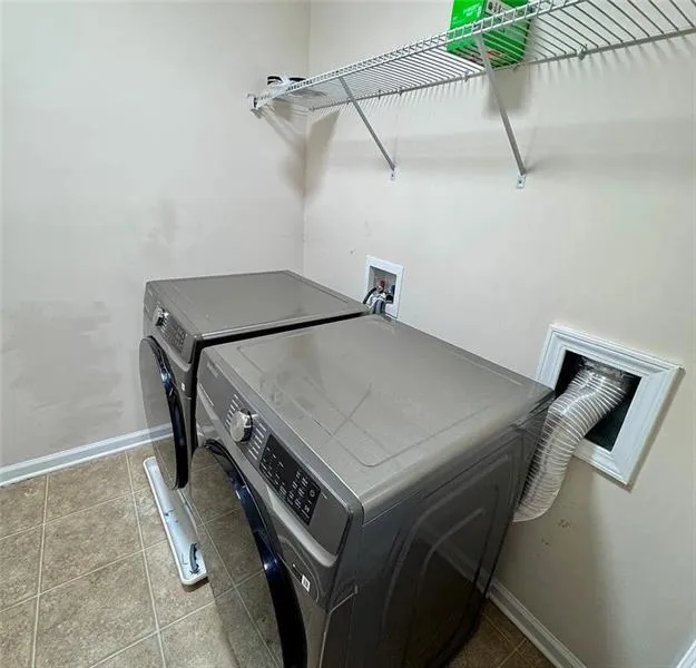 1540 Winshire Cove Alpharetta, GA 30004