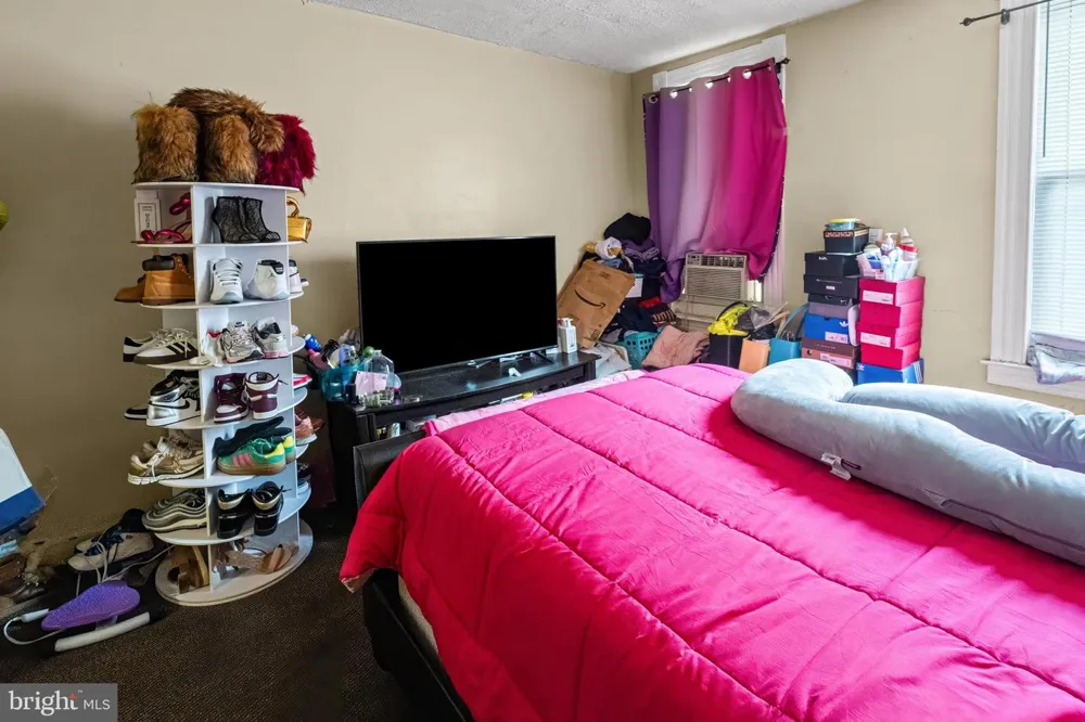 2502 E MADISON STREET Baltimore, MD 21205