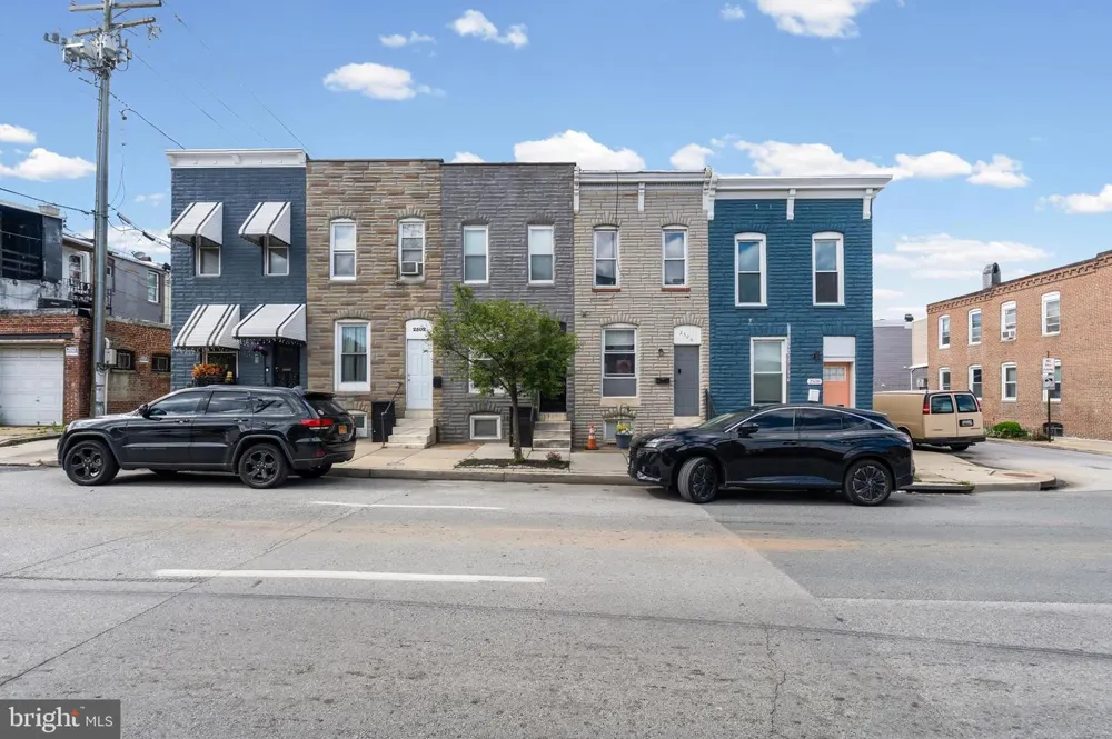 2502 E MADISON STREET Baltimore, MD 21205